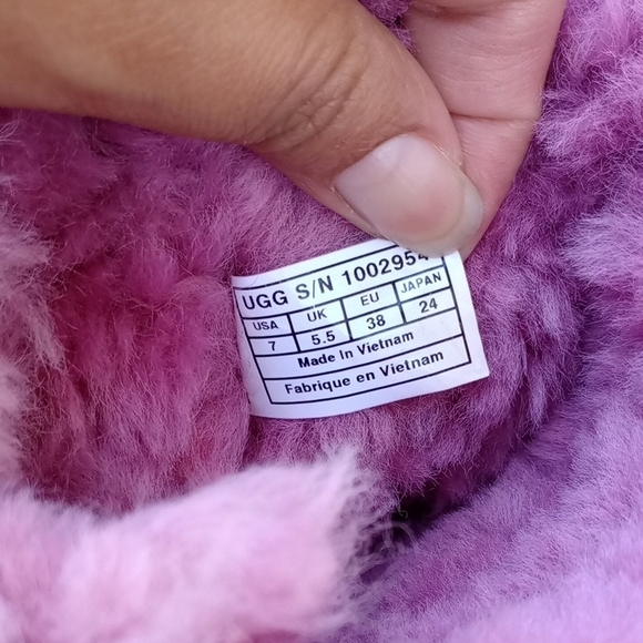 UGG Fuchsia Ankle Boots with Plush Lining - Picture 5 of 16